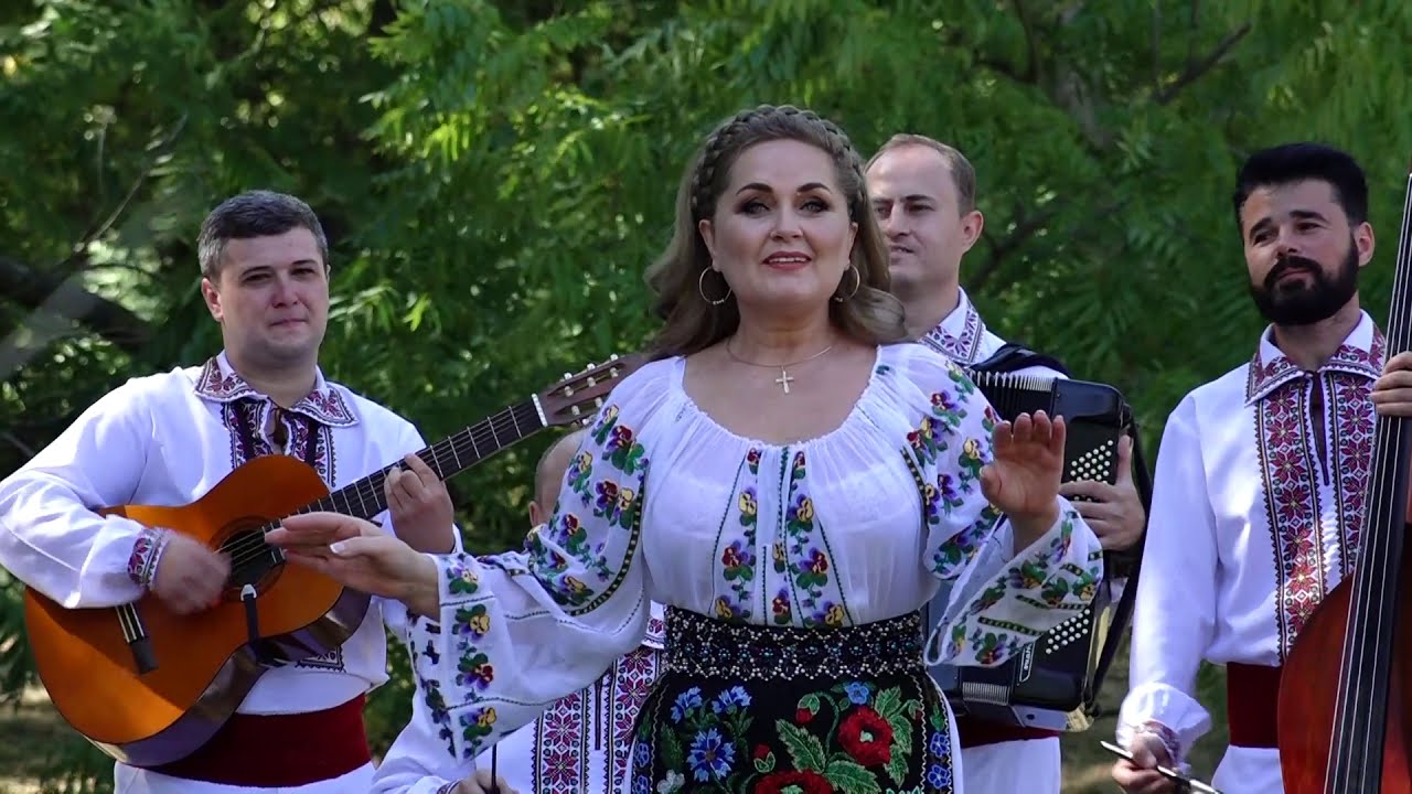 Nătălița Munteanu  și Orchestra Rapsozii Moldovei  - S&acirc;rba lui Ciuhrii