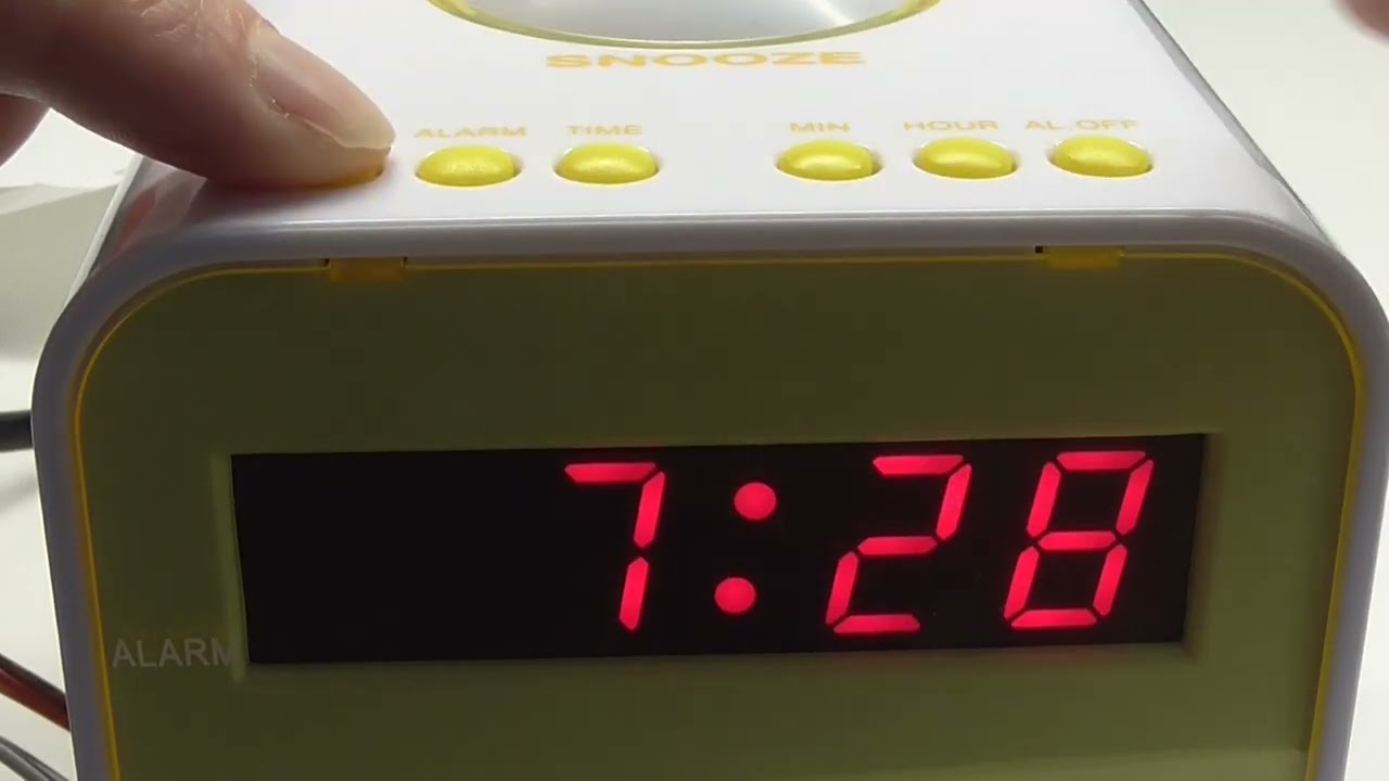 Vintage alarm clock radios. The “hidden” functions of the chip LM8560