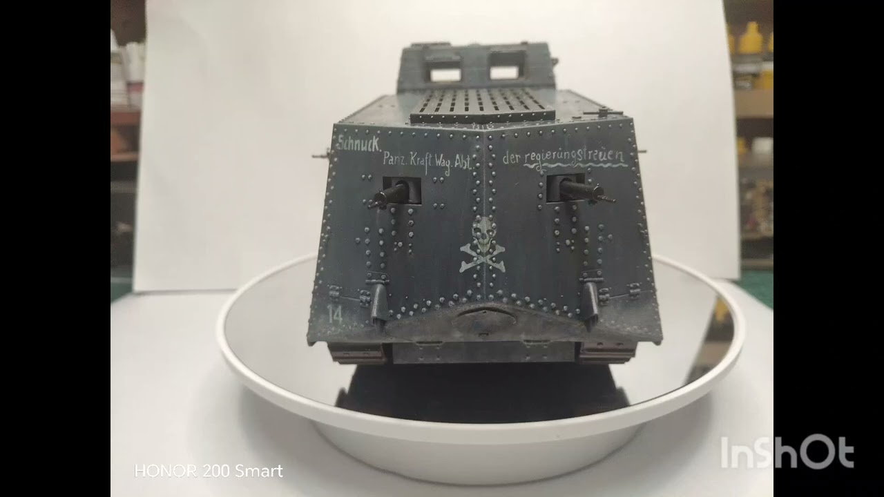 A7V Freikorps de MENG a escala 1/35.