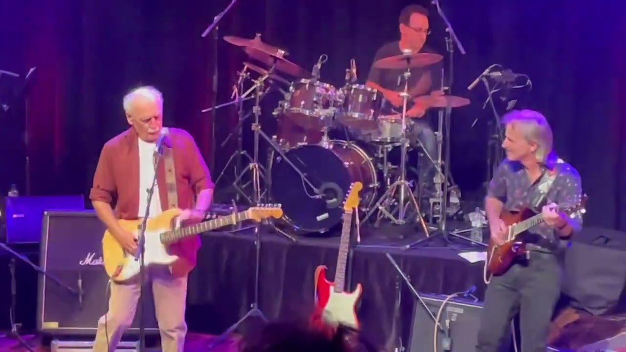 Dave Hole & Geoff Atchison Bullfrog Blues Frankston March 2024