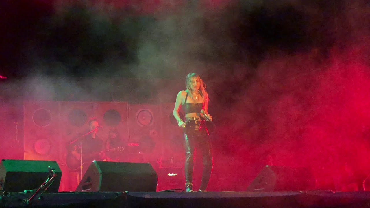 D.R.E.A.M. - Miley Cyrus live at Tinderbox Denmark 28.06.2019