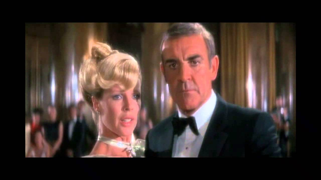 Sean Connery dances tango with Kim Basinger from the motion picture 