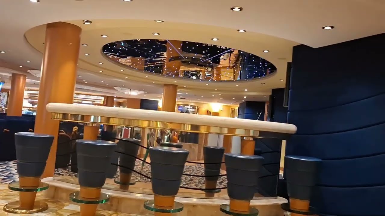 Msc Musica #mscmusica #msccruise #cruiseship #deck6 #bar