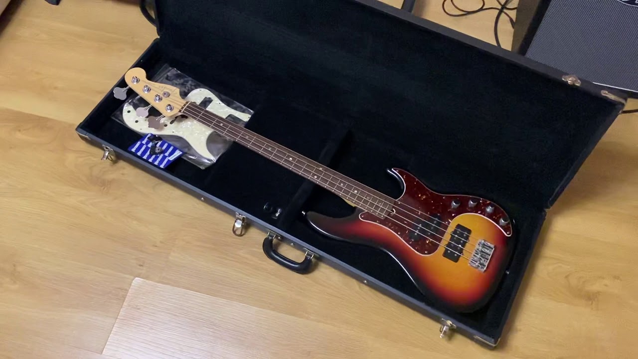 Fender American deluxe precision bass
