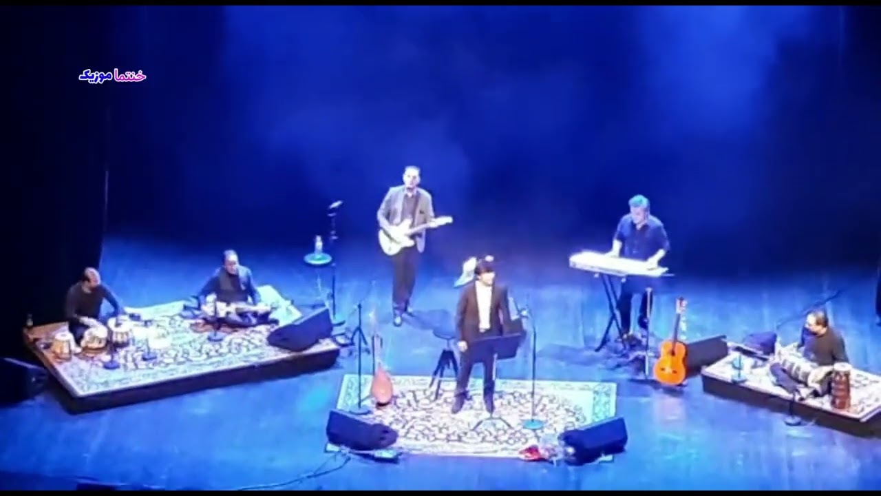 dawood sarkhosh.Agar eshq bashad Ahmad zahir is song/اهنگ احمد ظاهر اگر عشق باشد  با صدای داود سرخوش