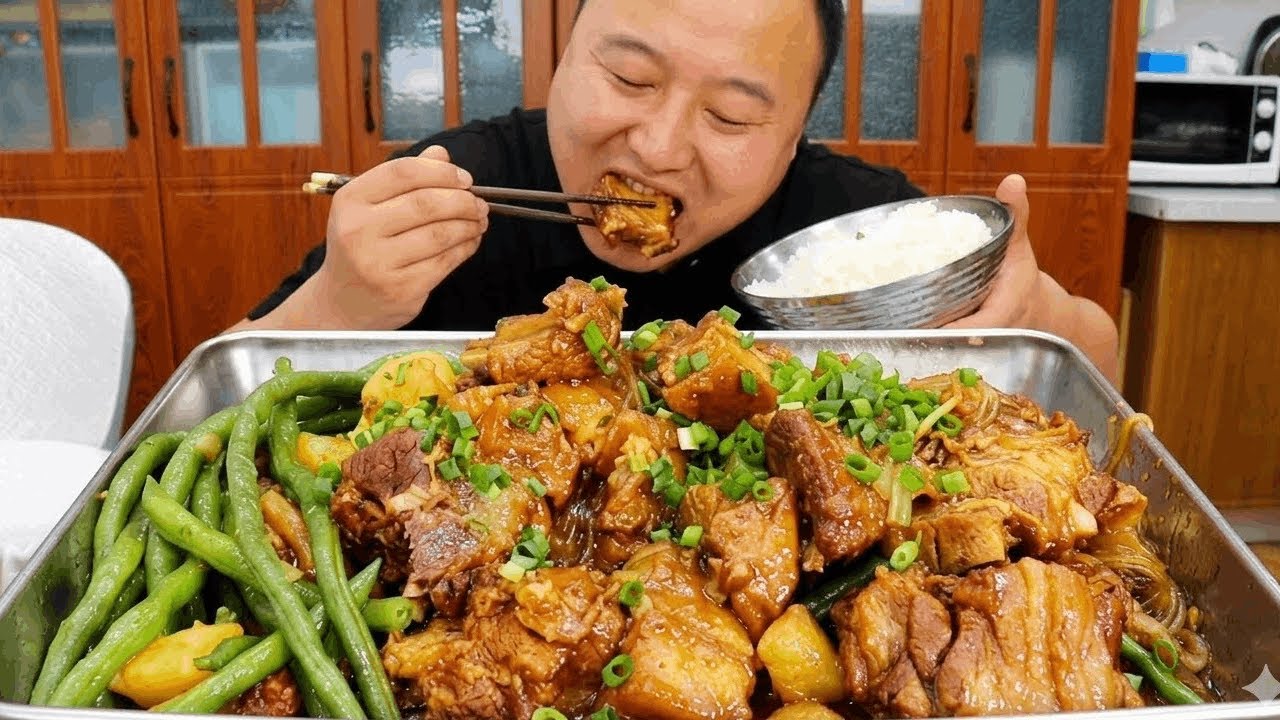 A-Qiang cooks up ribs with an Inner Mongolian twist. What sets it apart?