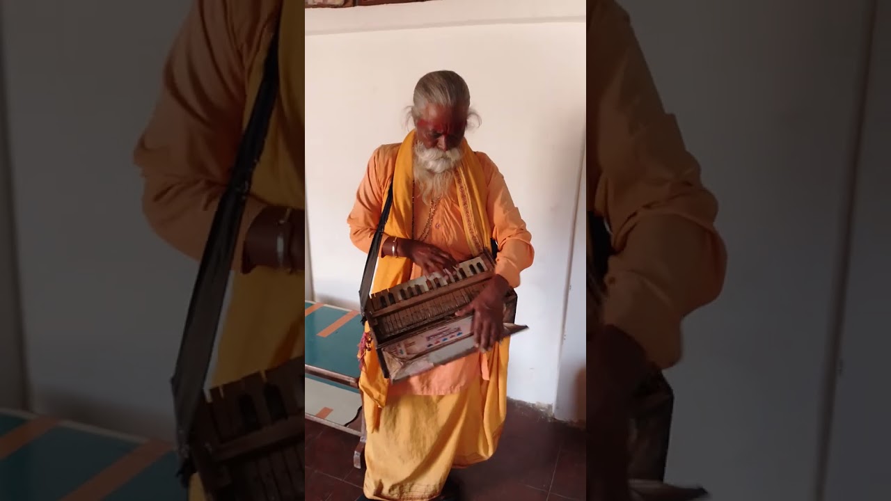 भजन.नाम हर दम प्रभु का सु मरले ज़िंदगी का ठिकाना नहीं है .स्वर श्री तुकाराम महाराज ग्राम बारामती 🙏🌹
