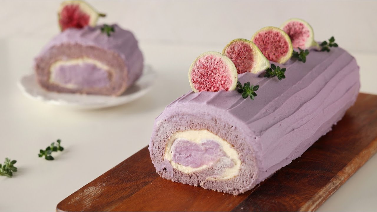 芋泥蛋糕卷 里外都裹着厚厚的自制香糯芋泥 ｜香芋蛋糕卷｜Taro Cake Roll