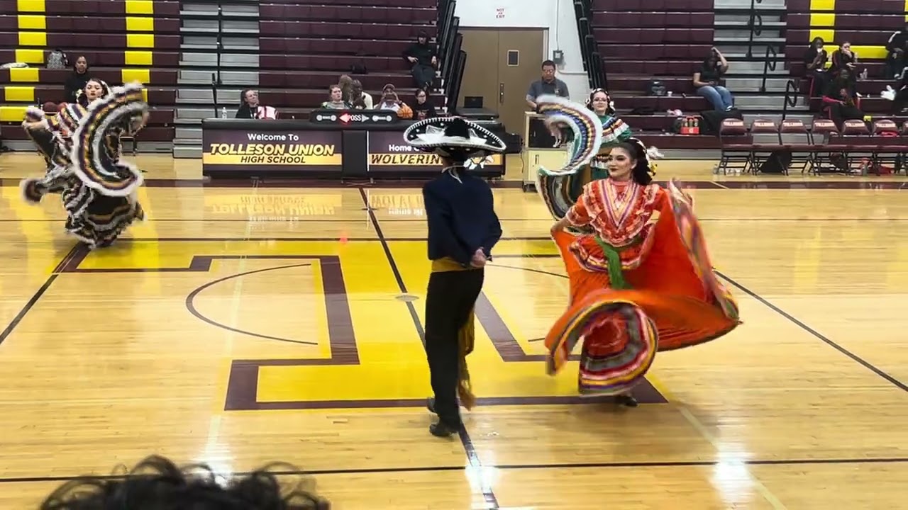 BFTUHS El Carretero Girls Basketball Halftime Show 2026 