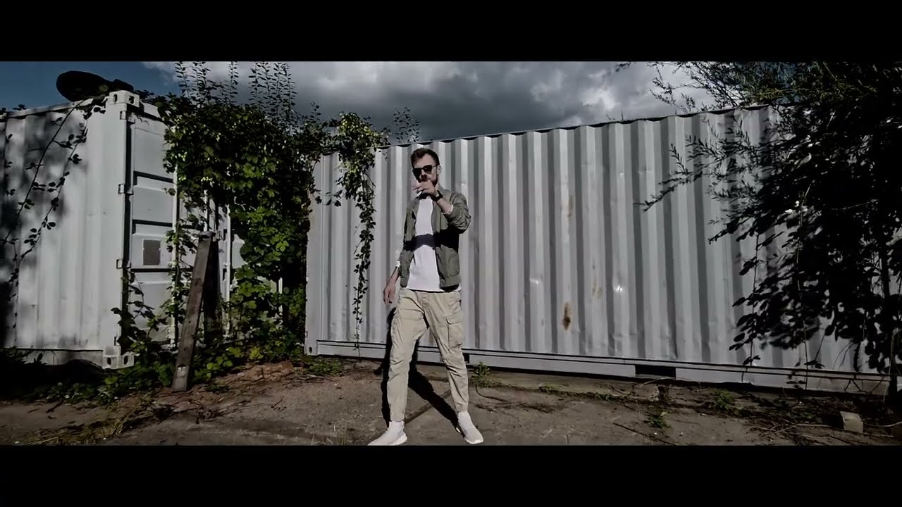 KRAYZE FT. AYRN - HY&Auml;NEN