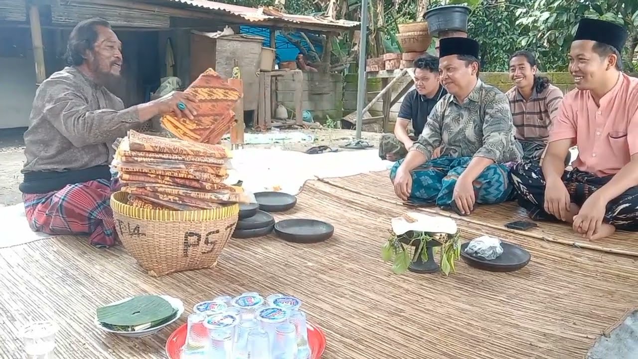Sorong serah adat sasak dua ust berlawanan berpantun di Bt Kumbung