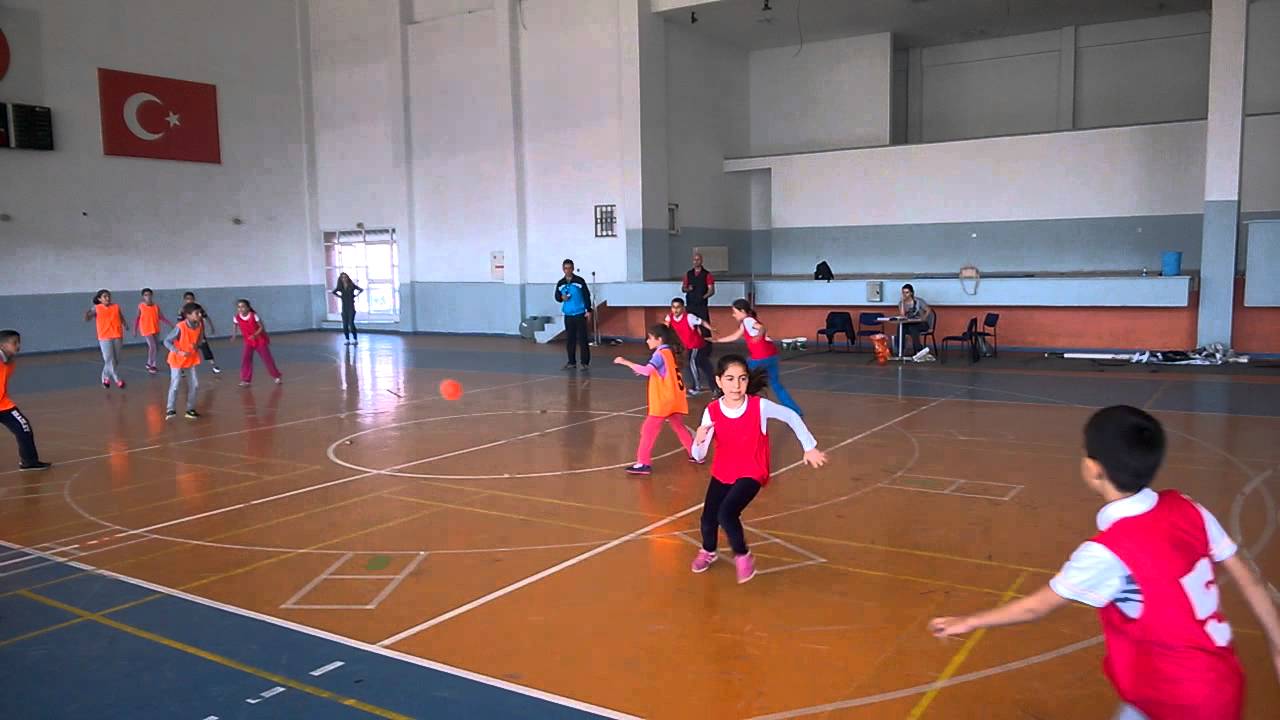 Geleneksel Çocuk Oyunları TOMBİK