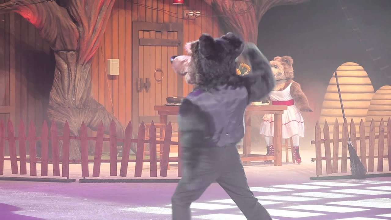 Masha and The Bear - Live Performance on Ice #2