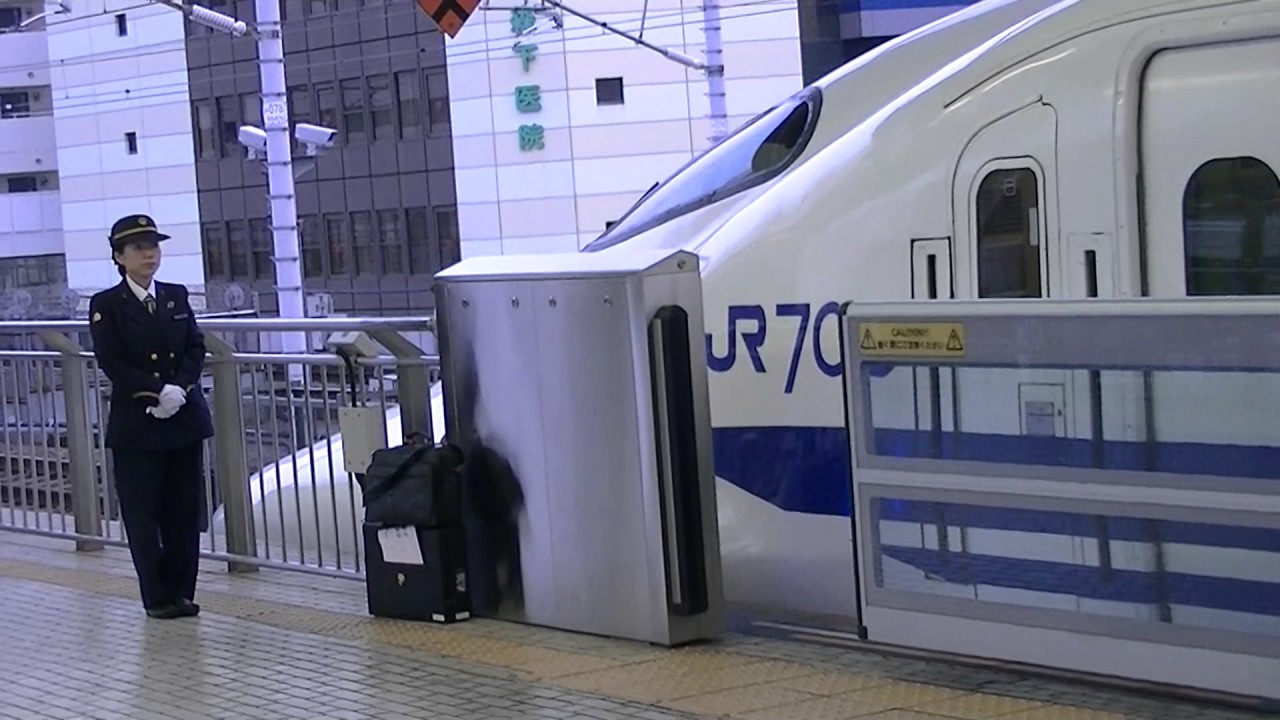 700系B6編成 女性運転士同士交代 2017/04/01