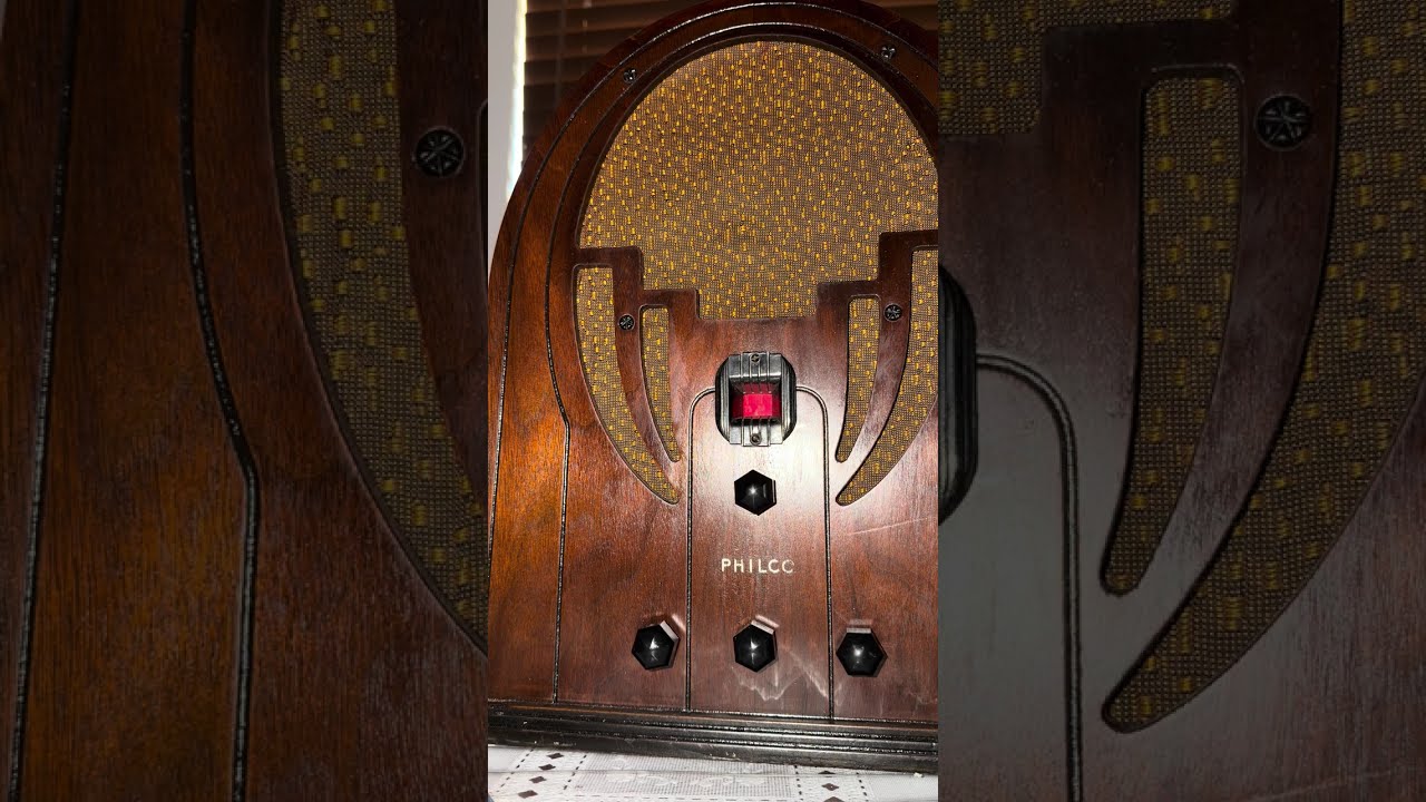 Over one hour of classic music played through an antique radio.