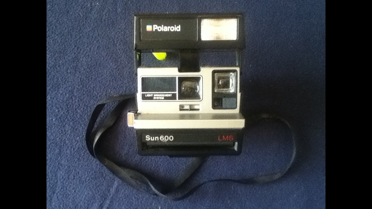 SHOW AND TELL 32: Polaroid Sun 600 LMS📸.  Instant Camera with Light Management System