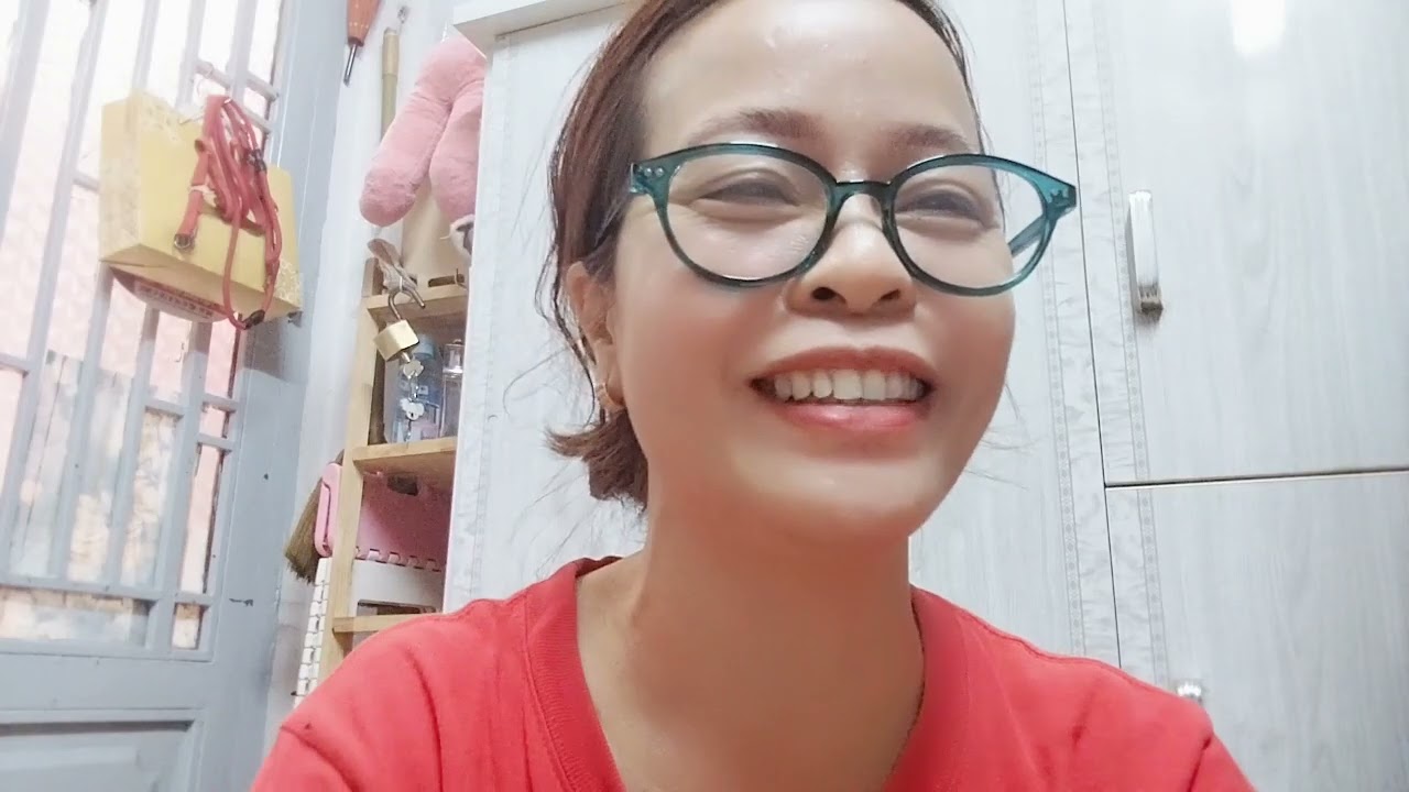 GỬI TỚI CÁC EM BÁNH TRÁNG .V Ô ƠN.BỊA CHUYÊN..Thích minh  Tuê. 