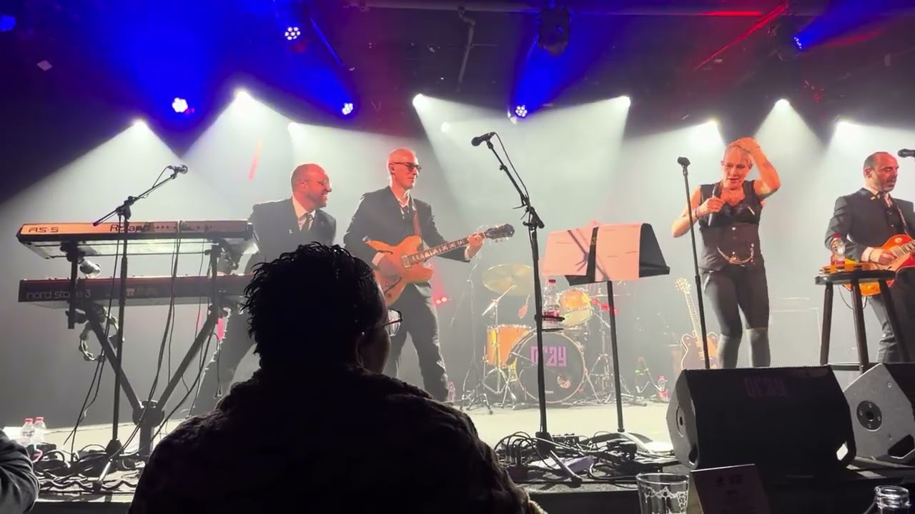 A hard day's night - מג׳יקל בנד מארחים את סי היימן 30.1.26