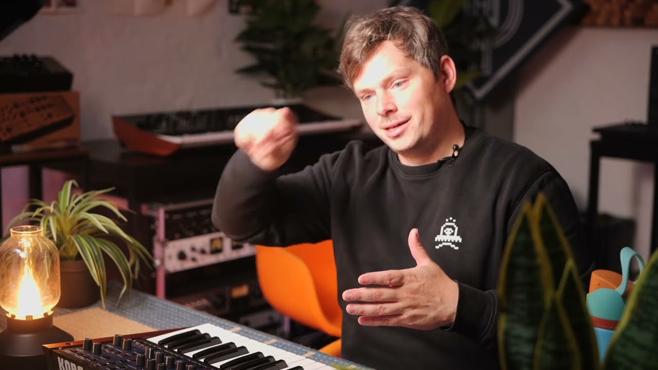 KORG multi/poly — первый взгляд на Turramurra Music