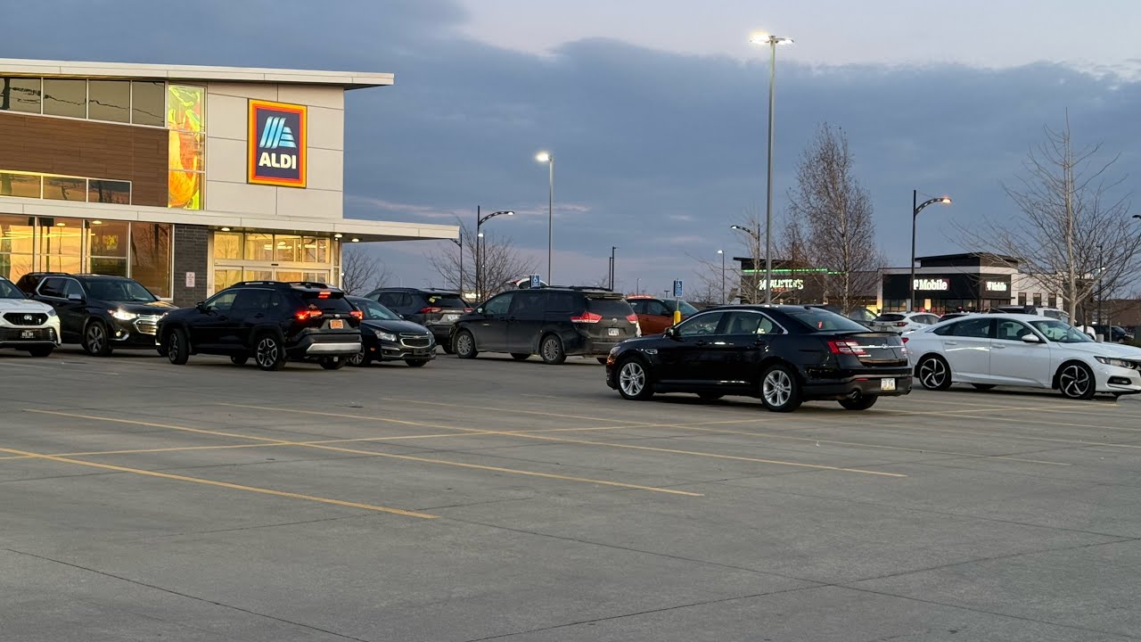 SAM 20:1,7 Psalms 20:1,7  ALDI STORE  LEH A CHHEH VEL  