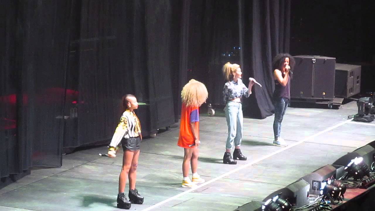 Neon Jungle - Trouble - Manchester Arena 28.7.13