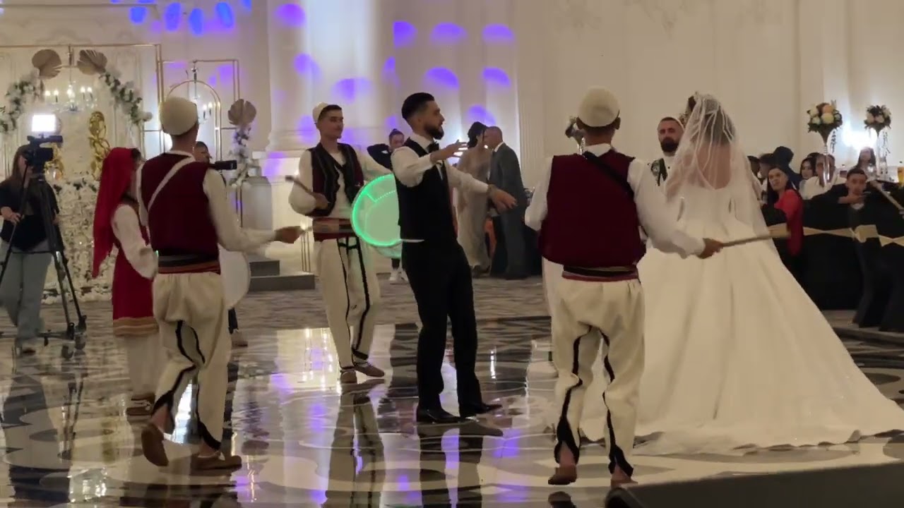 Dasem Tradicionale Shqiptare