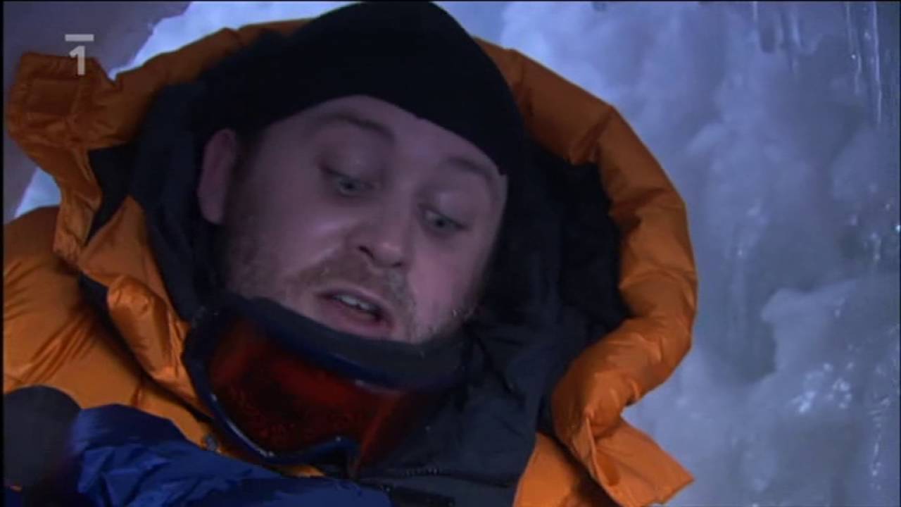 18   PŘEŽ&Iacute;T!   NOČN&Iacute; MŮRA VE V&Yacute;&Scaron;CE &Scaron;ESTI KILOMETRŮ