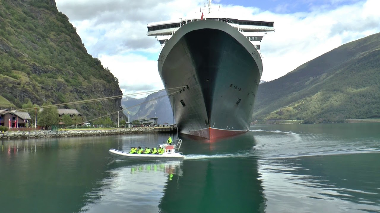Queen Mary 2 - Flagship Voyage to The Fjords.
