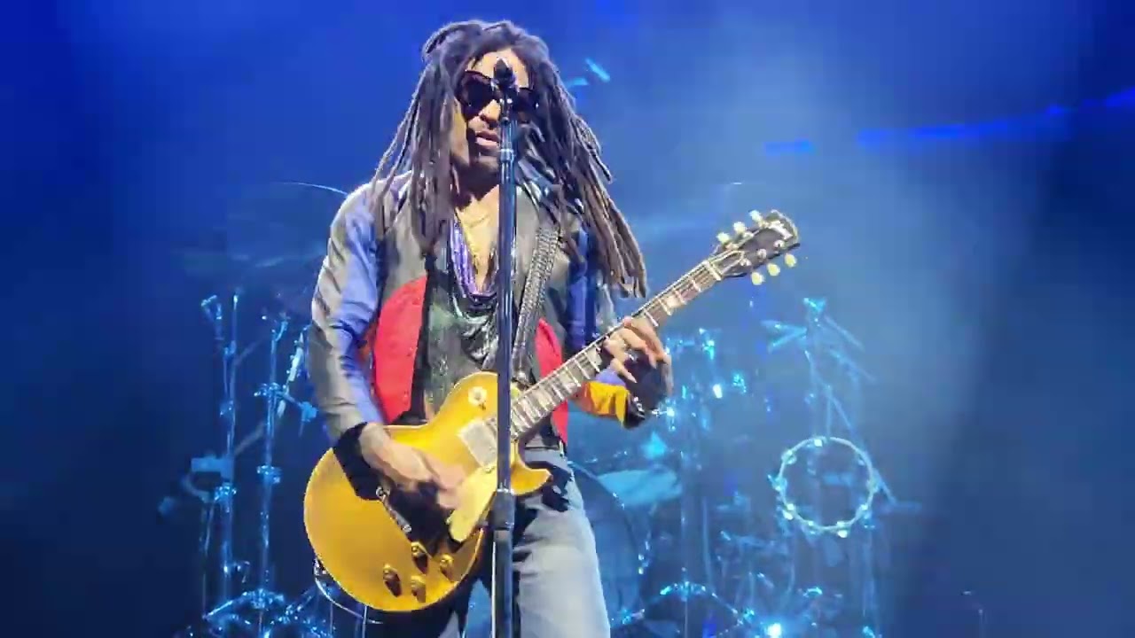 Lenny Kravitz - Fly Away live Sydney (18/11/2025)