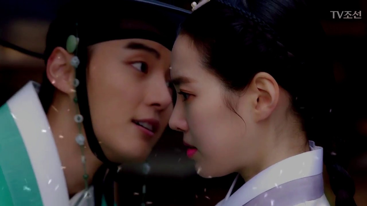 Yoon Si Yoon & Jin Se Yeon  /Grand Prince 1-사랑을 그리다