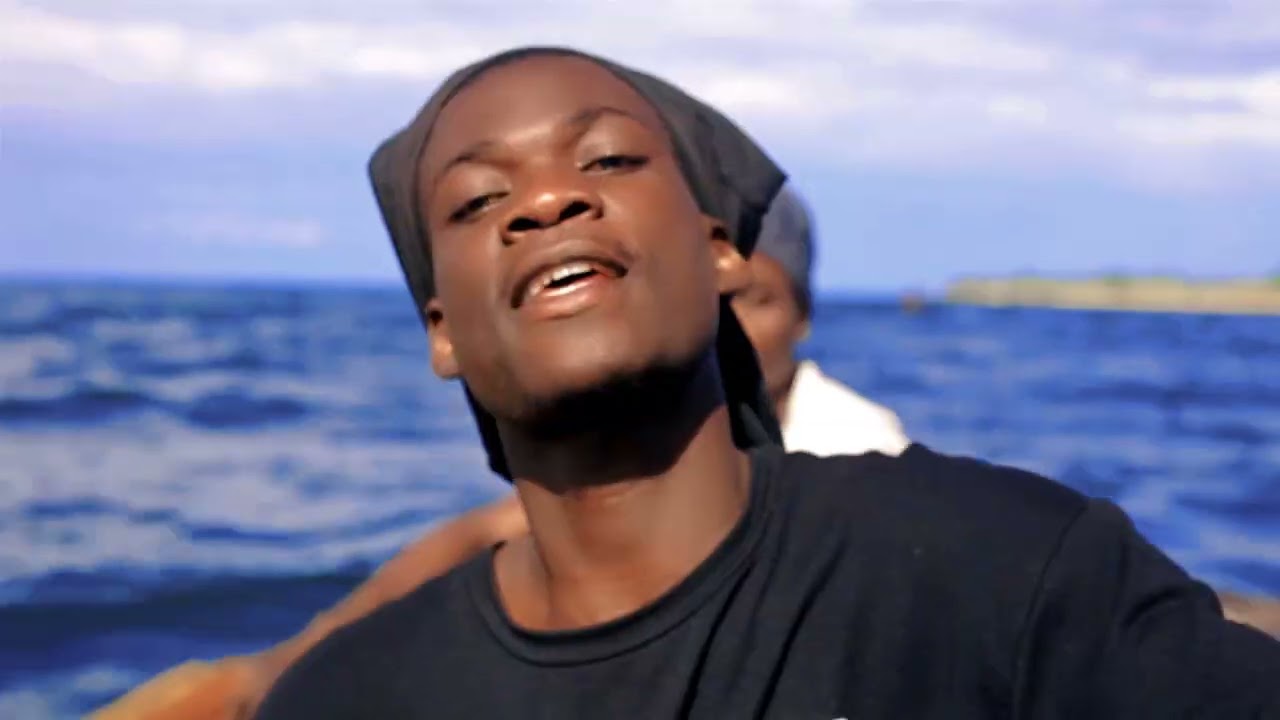 Double_k_ftJust_wamsoto_-_Call_me(clip officiel)
