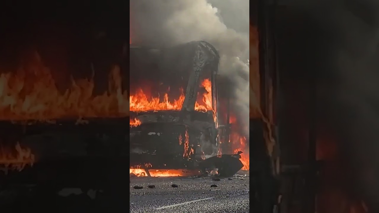 Bus TORCHED as Anti-Immigration Protests Erupt In Belfast, Northern Ireland #shorts