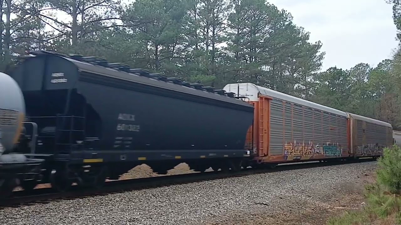 Trains on the NS East End 12/6-12/11/25