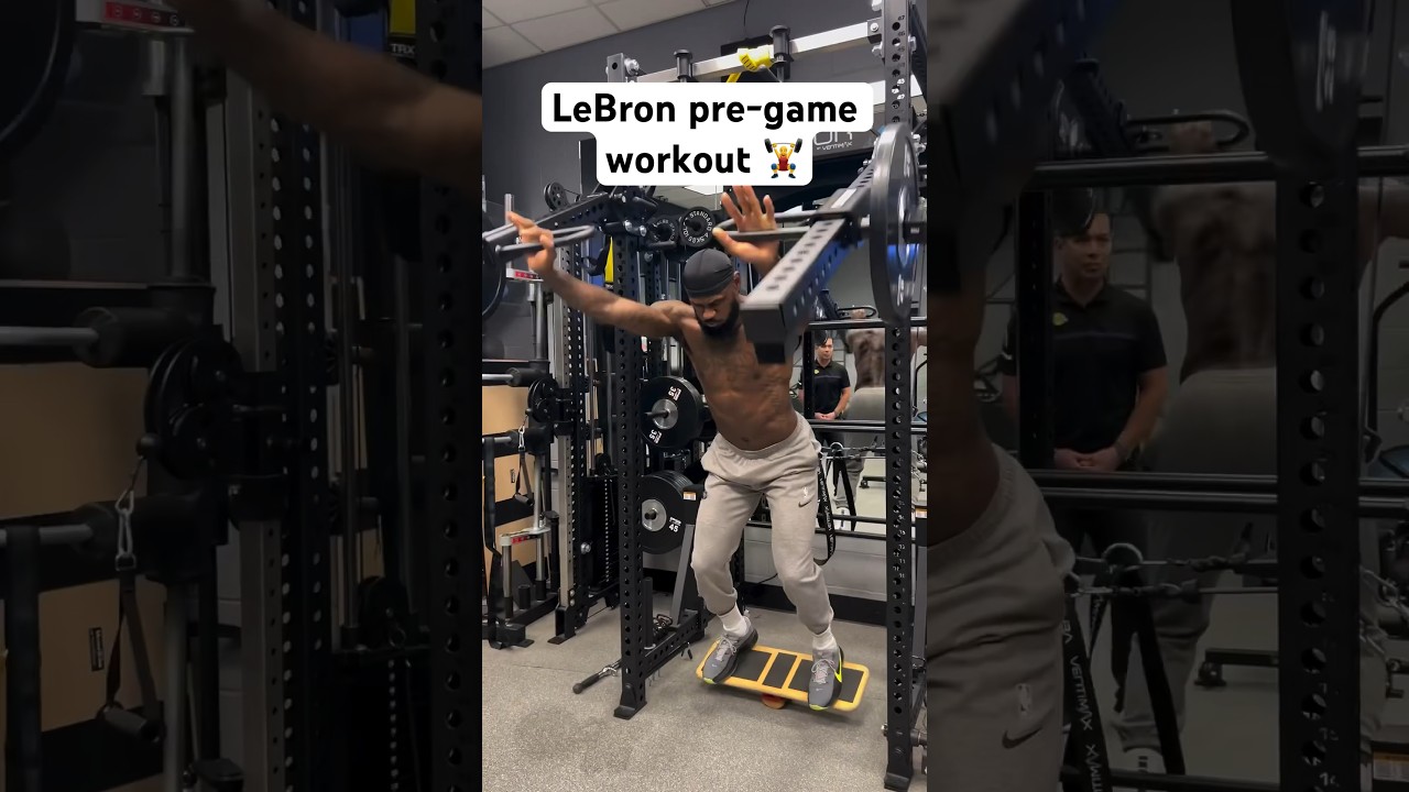 LeBron pre-game workout ahead of game 3! 🏋️&zwj;♂️😤 #lebronjames  #lakers #nba