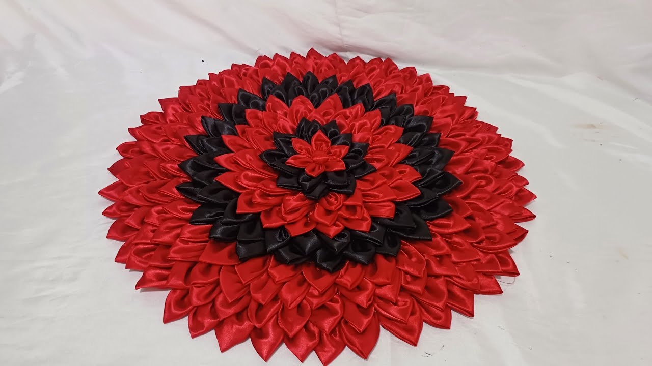 Ideia incrível com fuxico,,artesanato com tecido de cetim,tapete feito a mão #artesanato