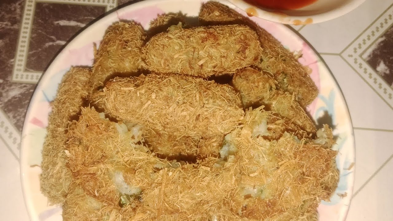 आलू पोहे सेवई से बने बहुत ही चटपटा मजेदार स्नैक्स | Zoya Cooking Vlogs is live!