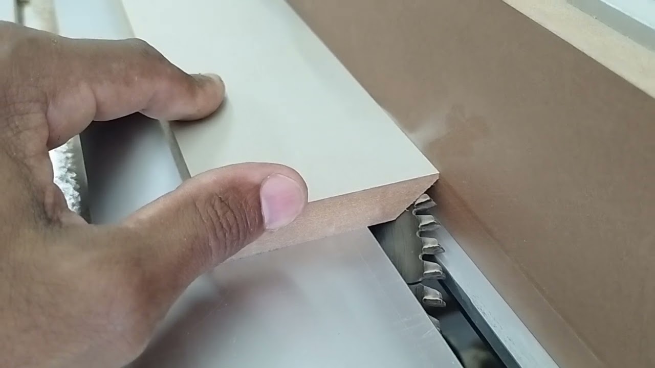 como fazer UMA PREPARAÇÃO PARA CORTAR TODOS GRAU DE 45 PARA PORTA.