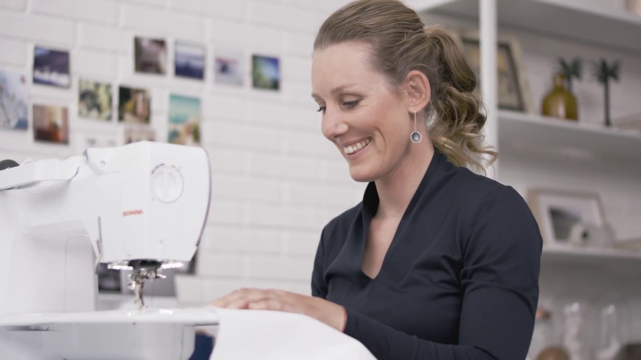 Livia Naef & Nelia Puhze, Swiss professional sailors, talk about the BERNINA 540 and 535