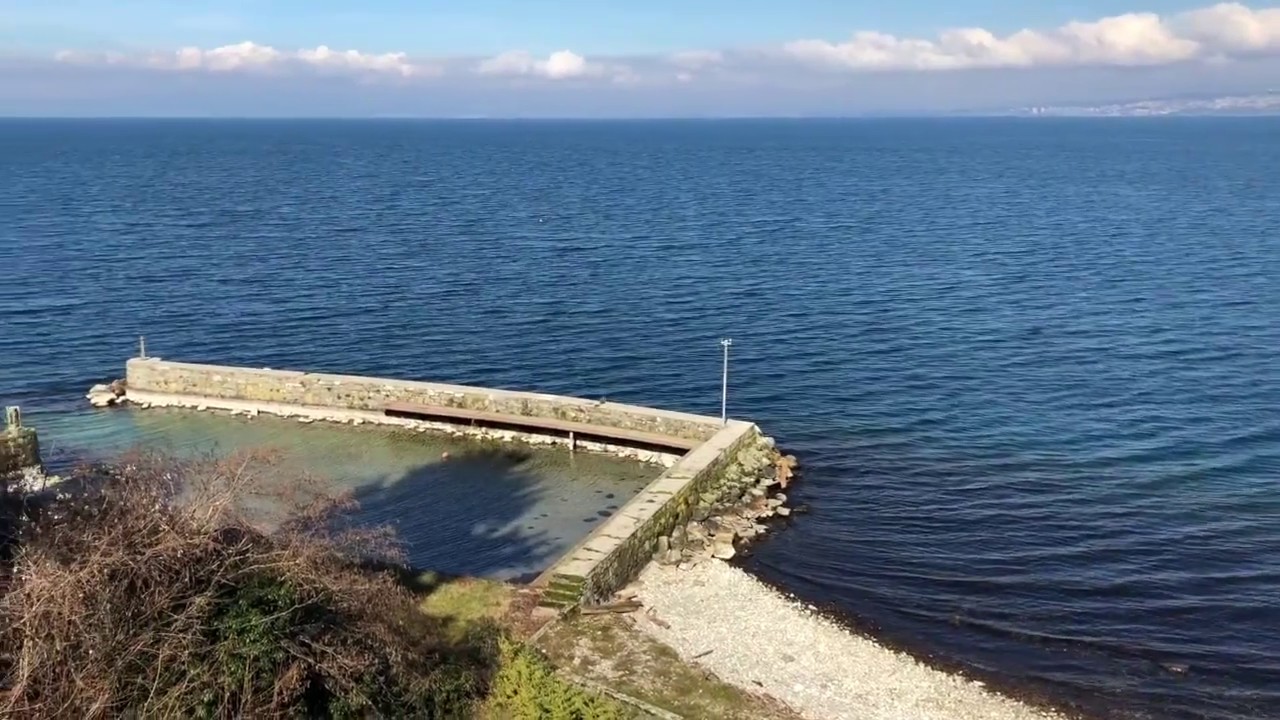 House Villa for Sale on Lake Geneva Lakefront in France - PIT-0001 | Star Leman Immobilier