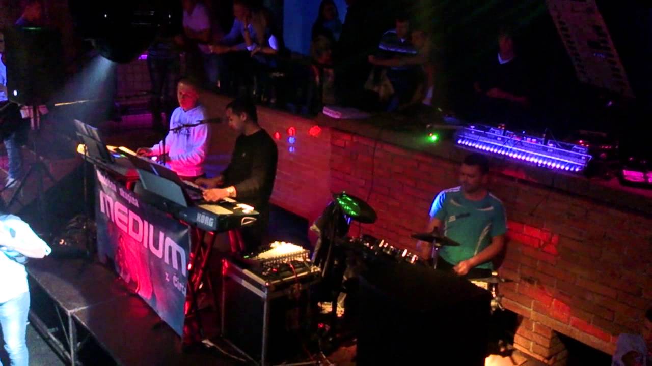 MEDIUM z Čirča - Široký jarek, A ked som bul parobočok (28.12.2012 Misterium Dance Hall SL)