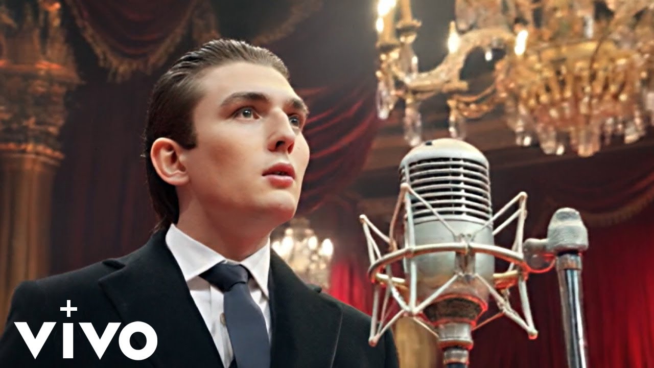 Barron Trump Singing 