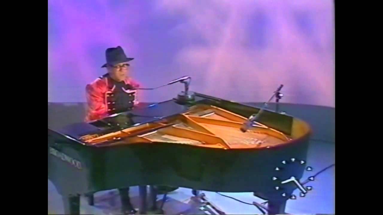 Elton John Your Song TV AM 198700h20m46s 00h24m44s