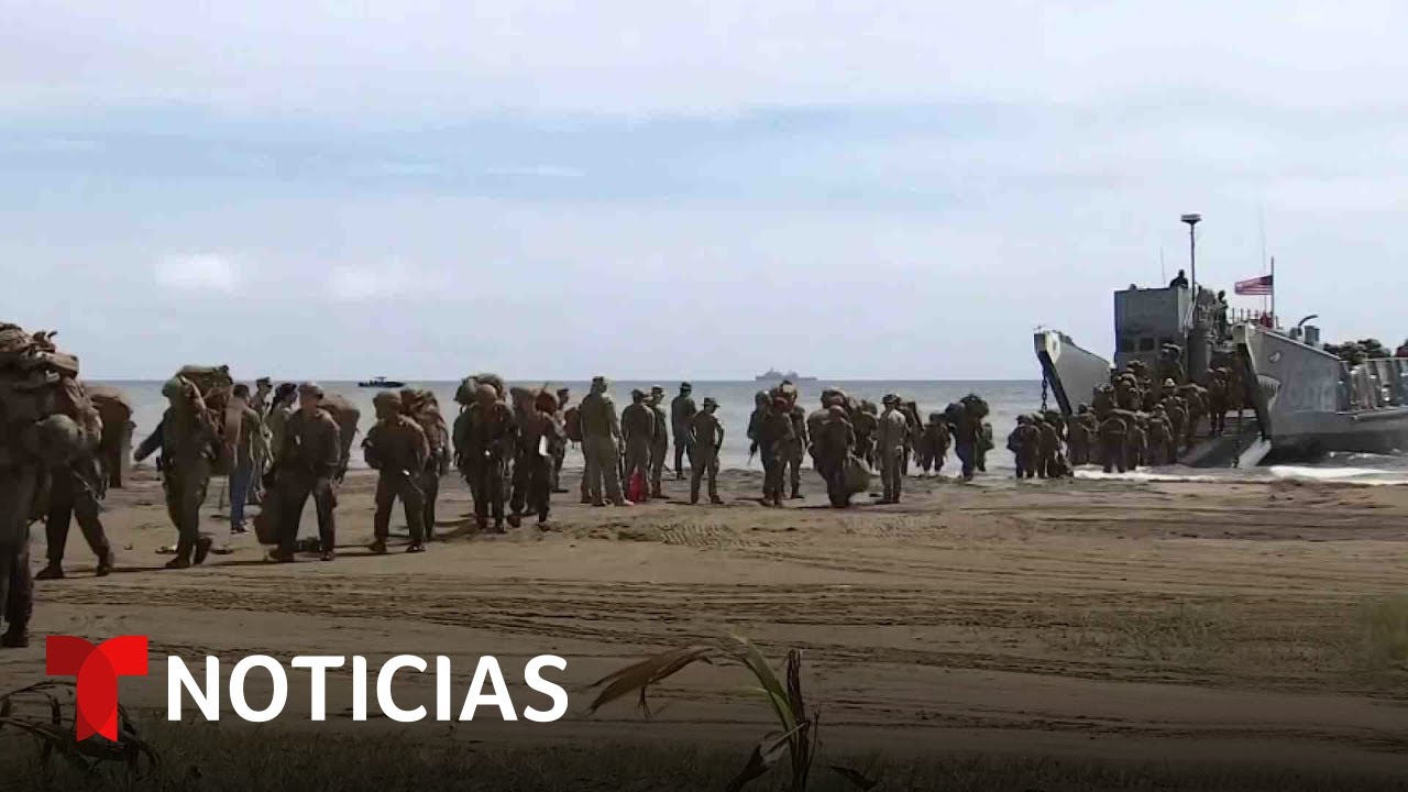Desembarcan tropas en Puerto Rico y reportan operativos cerca de Venezuela | Noticias Telemundo