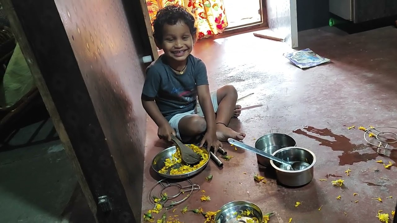 Reezo making a deferent recipe with flowers 