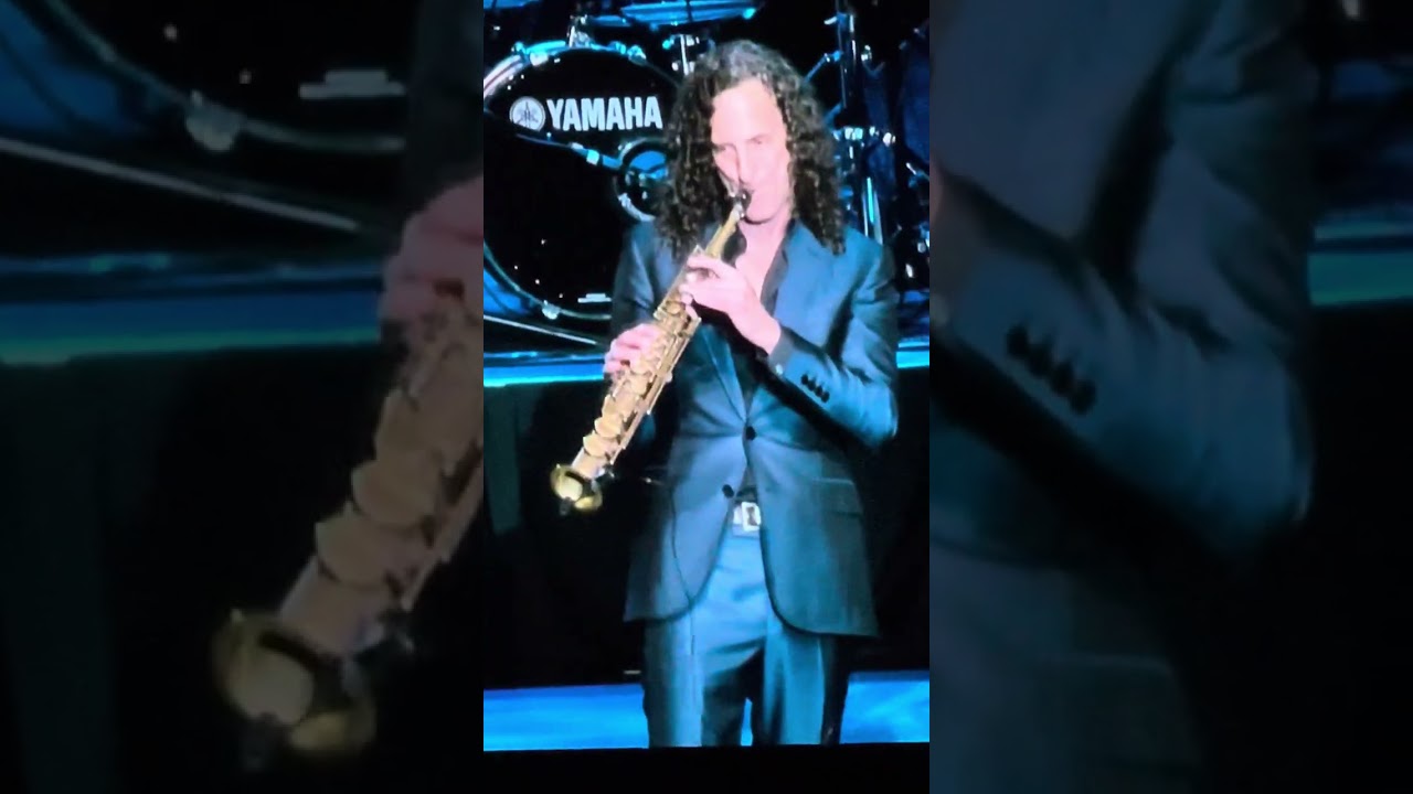 Song : My Heart Will Go On 💙🎷 #kennyg #concert #livemusic 