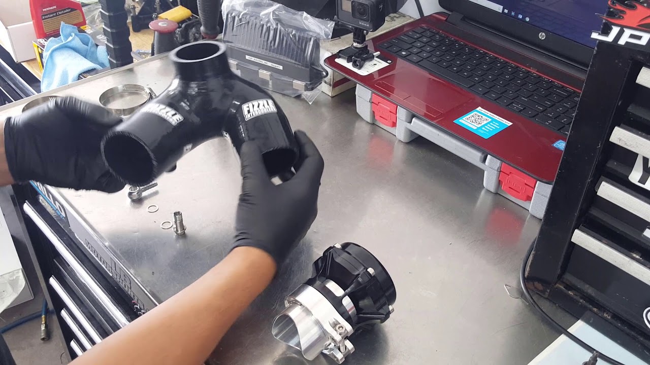 Fizzle Yamaha Tubing Kit with Blow Off Valve Assembly