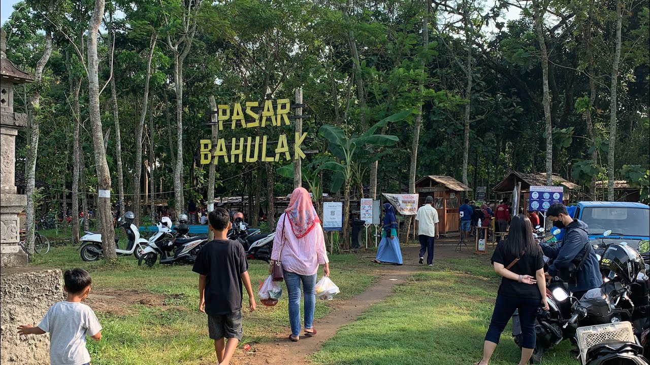 Pasar Bahulak Karungan Sragen
