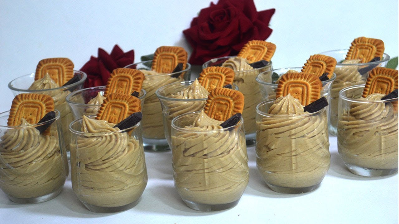 تحلية ايطالية كريمية خطيرة يا سلاام 😋 مبهرة مكونات بسيطة والطعم خياااال روووووعة 😋😋