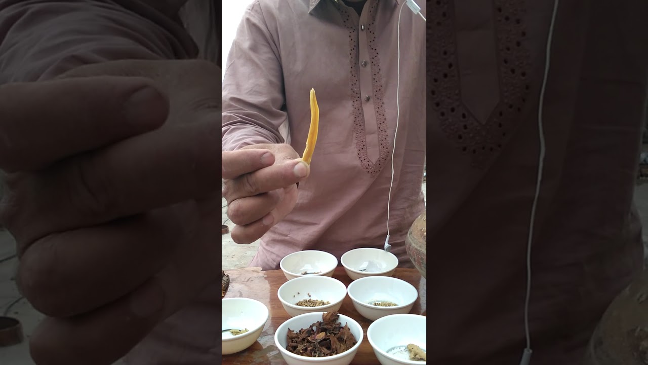 Gola kabootaron ko garmi may doranay ka khail Pani p#2