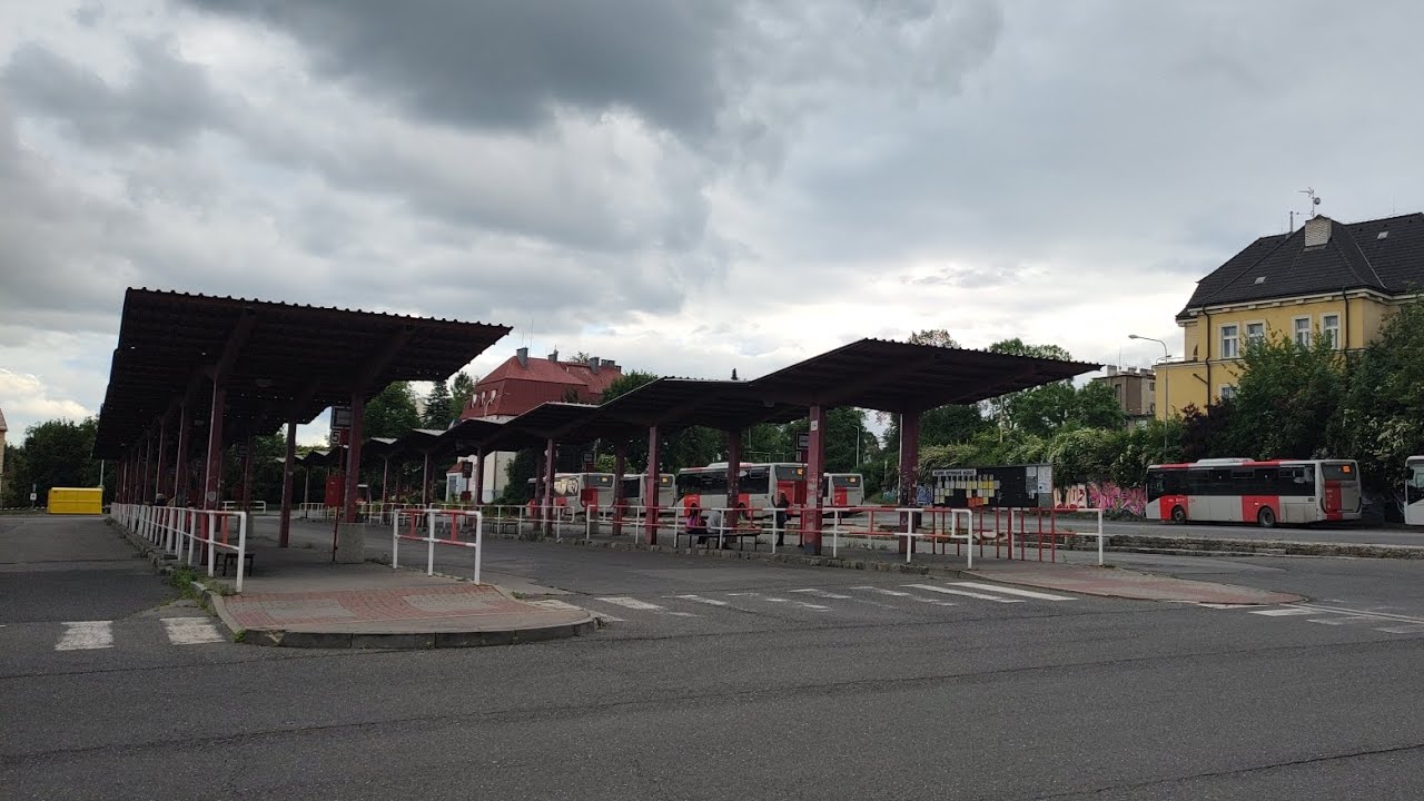 autobusy Kladno autobusové nádraží 22.5 2024(Městské linky skrz autobusové nádraží kvůli výluce)